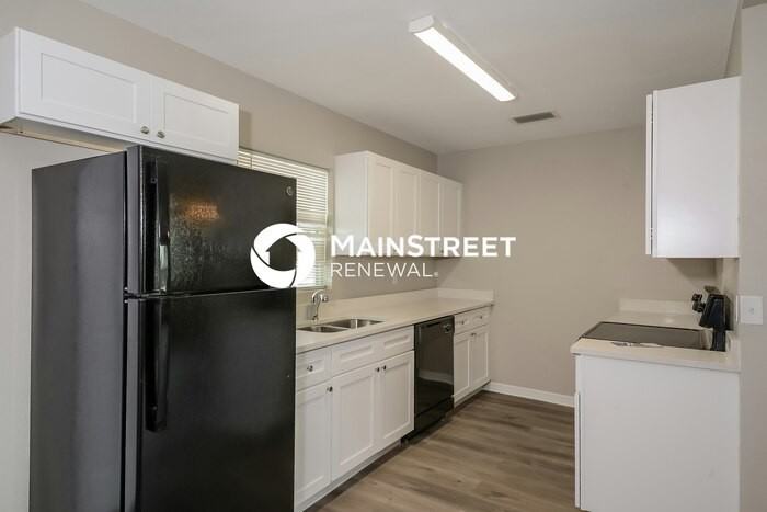 3700 Piper Pl - Photo 5 of 16