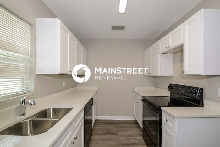 3700 Piper Pl - Photo 6 of 16