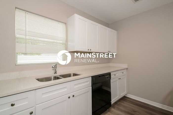 3700 Piper Pl - Photo 7 of 16