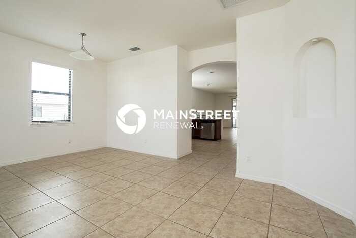 1628 Sw 19th Ter - Photo 4 of 16