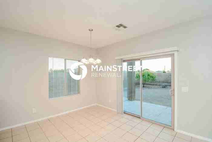 13289 N Primrose St - Photo 6 of 16