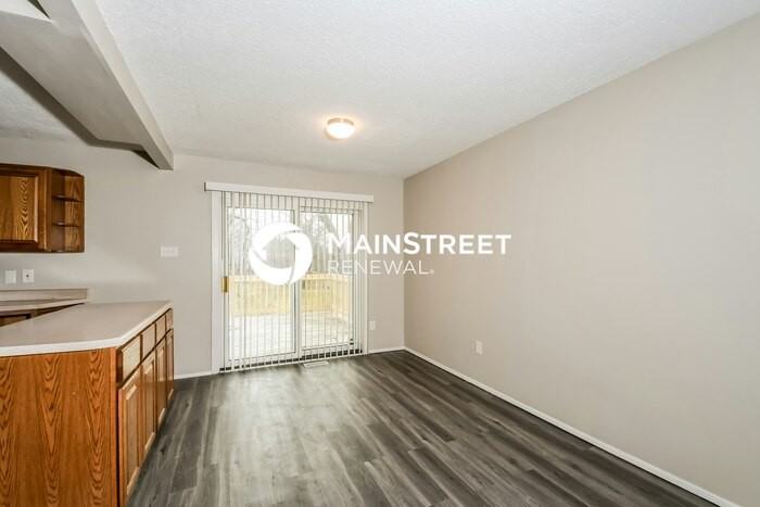 2316 Kingsford Dr - Photo 6 of 17