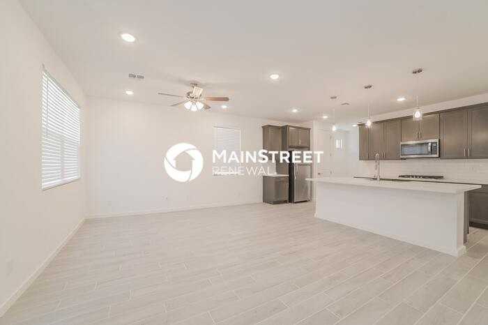 22483 E Quintero Rd - Photo 4 of 16