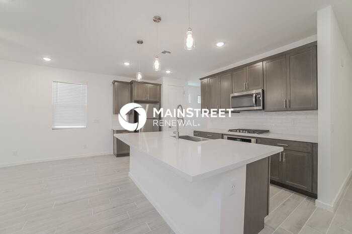 22483 E Quintero Rd - Photo 6 of 16