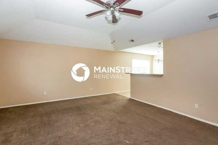 24018 Beaverwood Dr - Photo 5 of 15