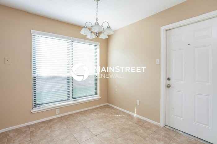 24018 Beaverwood Dr - Photo 6 of 15