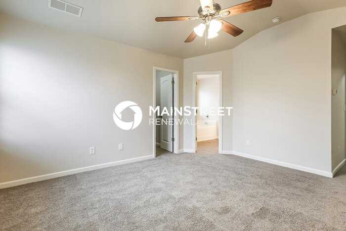 7163 Tanger Blvd - Photo 7 of 17