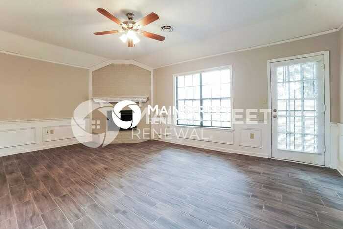 6552 Gadwall Dr N - Photo 3 of 16