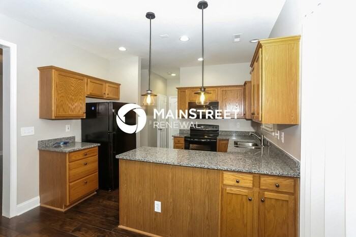 8210 Chatham Oaks Dr - Photo 7 of 16