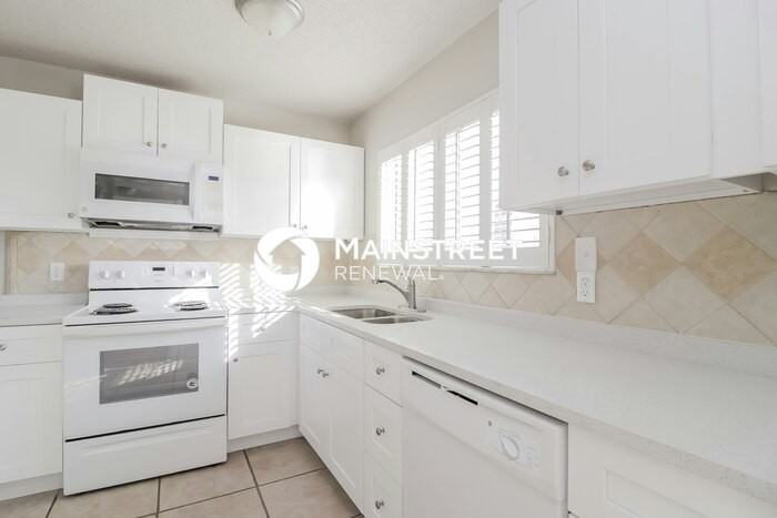 1294 Dewar Ct Ne - Photo 7 of 16