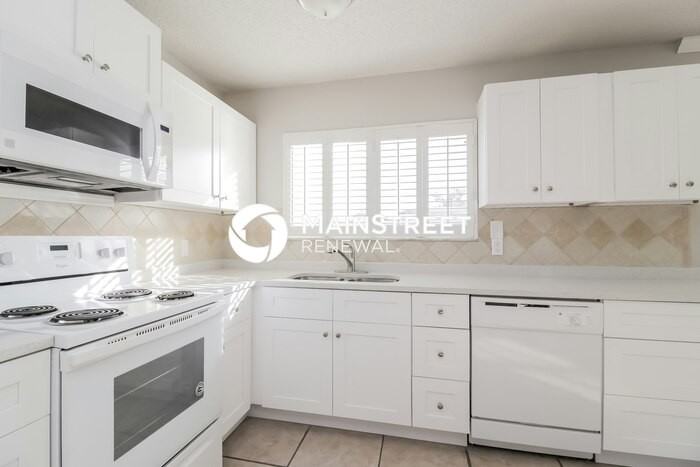 1294 Dewar Ct Ne - Photo 7 of 16