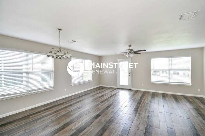 10 4th St W - Photo 6 of 15