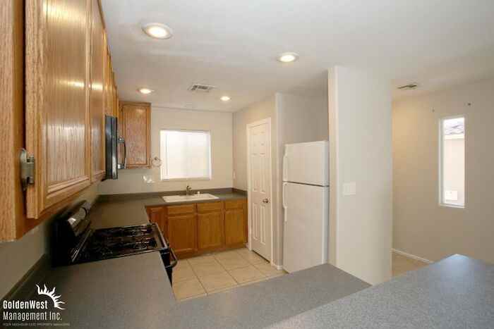 5115 Aesop Ave - Photo 3 of 16