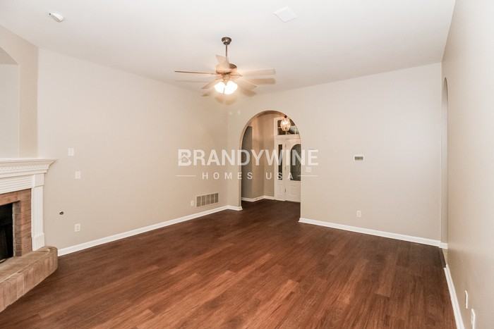 1581 Farkleberry Dr - Photo 4 of 21