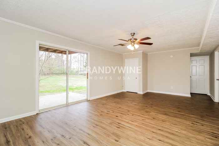 1334 Colonial Trce Nw - Photo 4 of 22