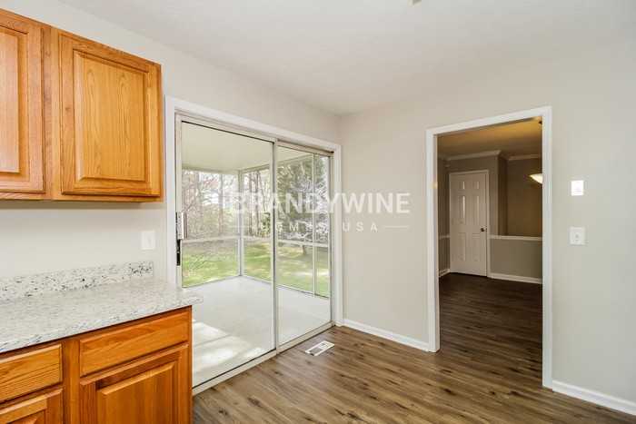 1334 Colonial Trce Nw - Photo 7 of 22