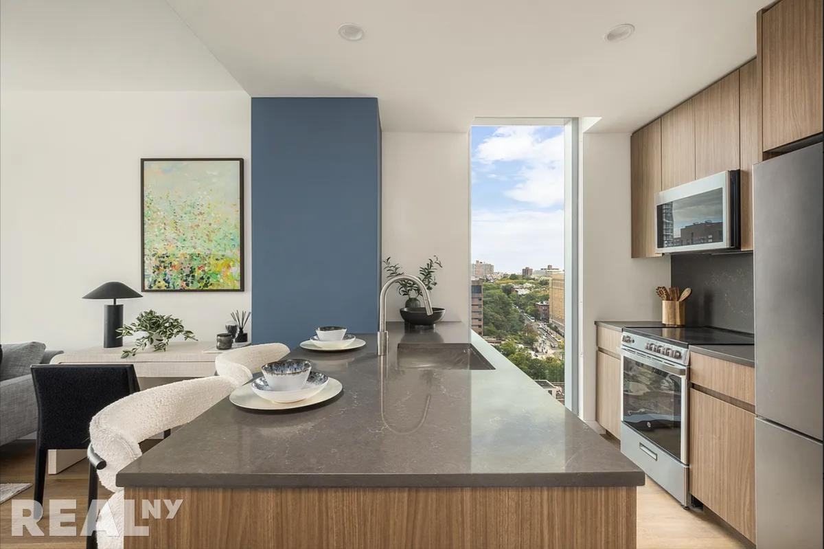 Dekalb Ave #29C - Photo 2 of 11