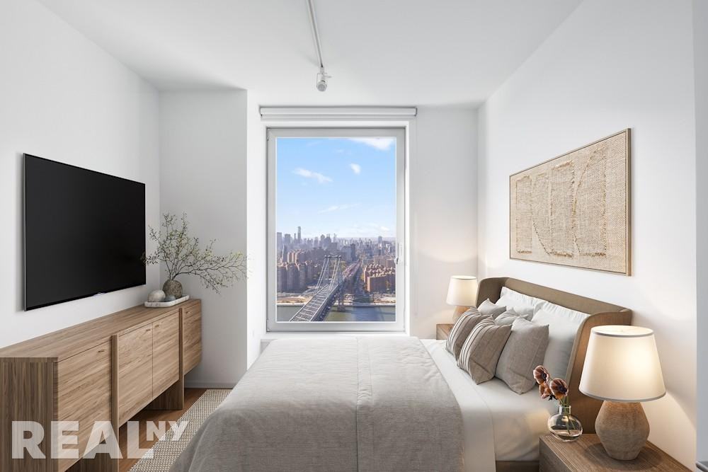 S 5th St #2901 - Photo 4 of 12