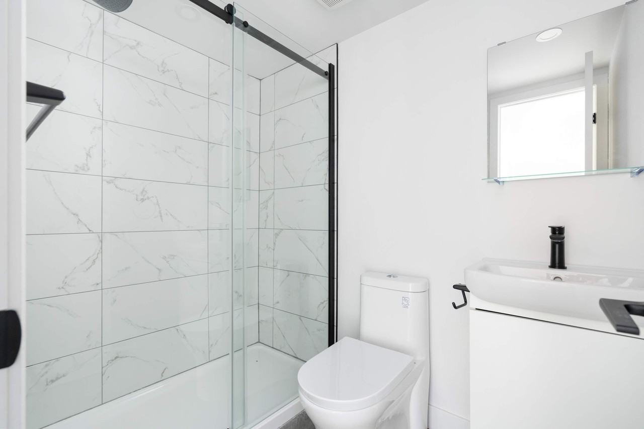model - 4295 Hochelaga - Photo 6 of 24