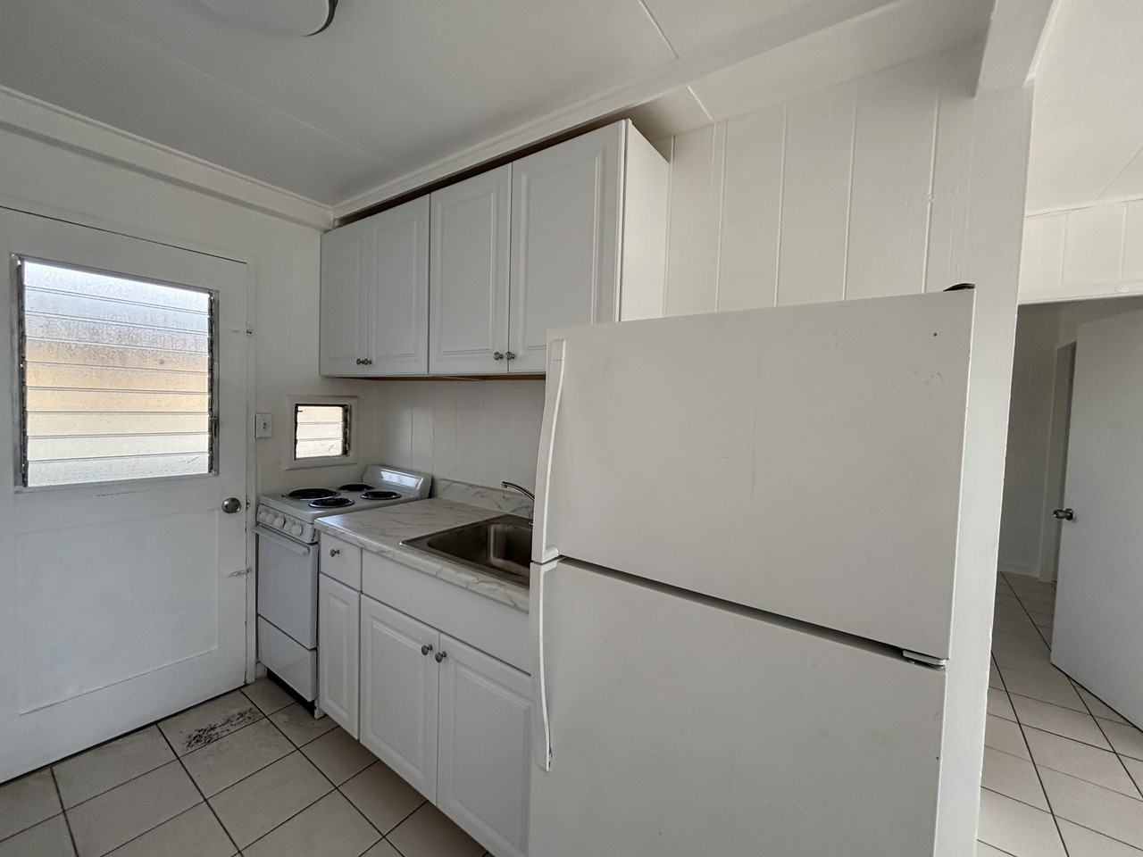 94-226 Aniani Place - Photo 2 of 6