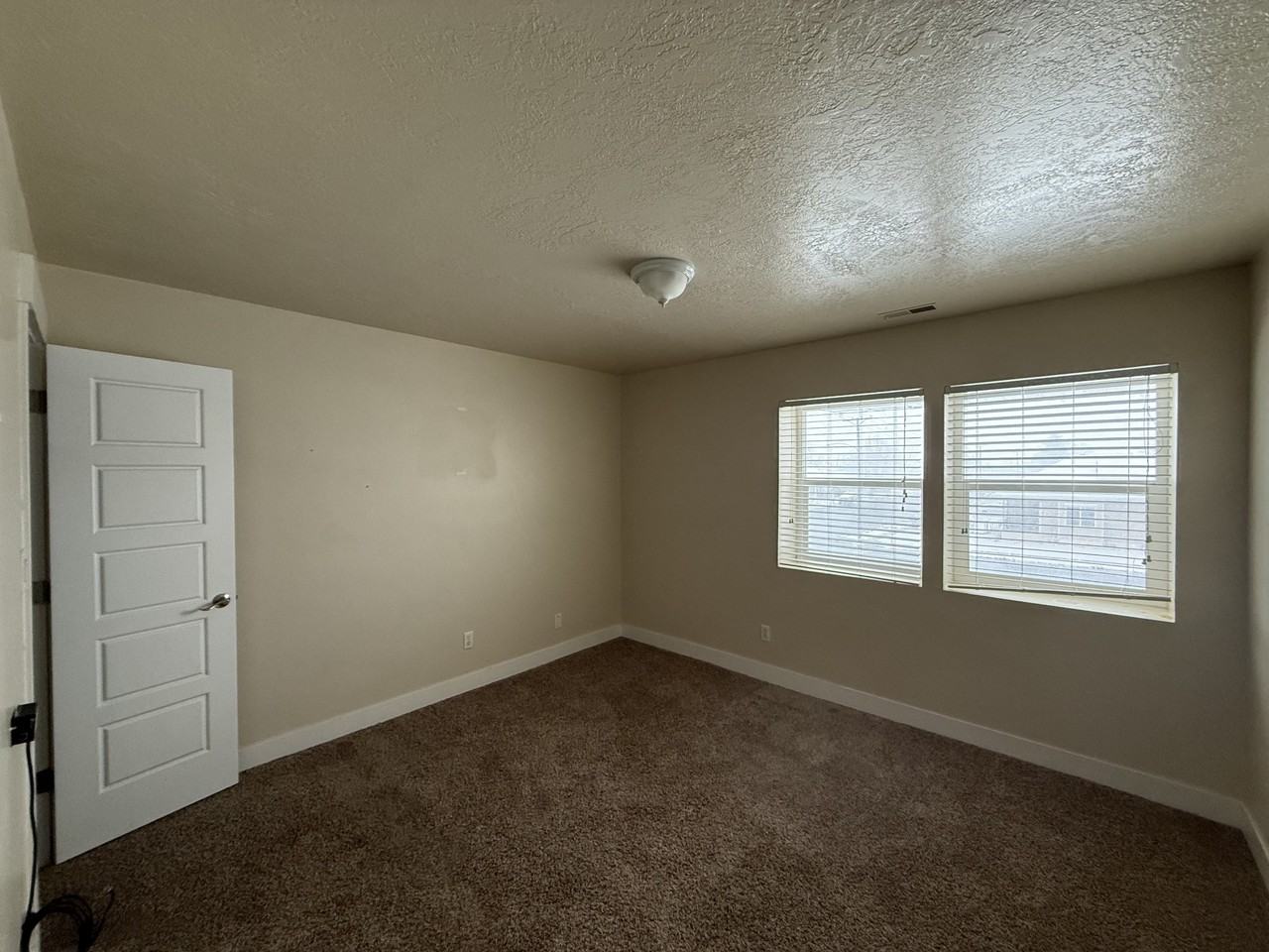 The Flats at Spanish Terrace - Photo 6 of 7