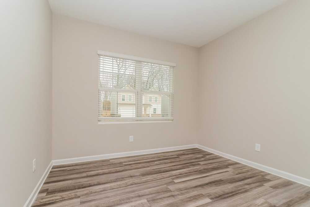 506 Knightsbridge Ln - Photo 7 of 17