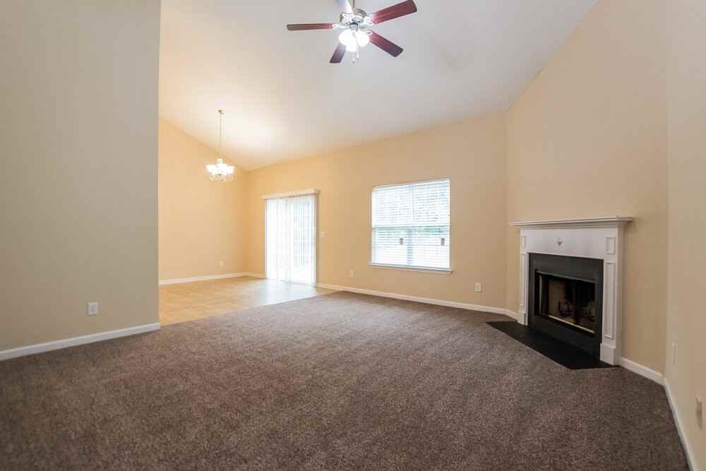 187 Safe Harbor Dr - Photo 4 of 16