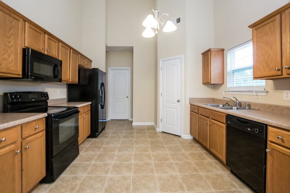 187 Safe Harbor Dr - Photo 6 of 16