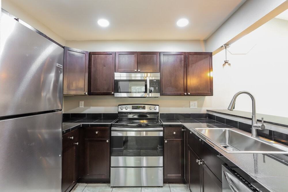 19690 E Bates Dr - Photo 6 of 17