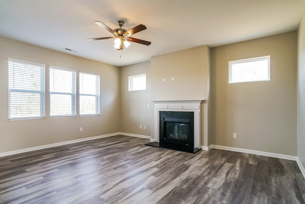 114 N Porcenna Ln - Photo 5 of 17