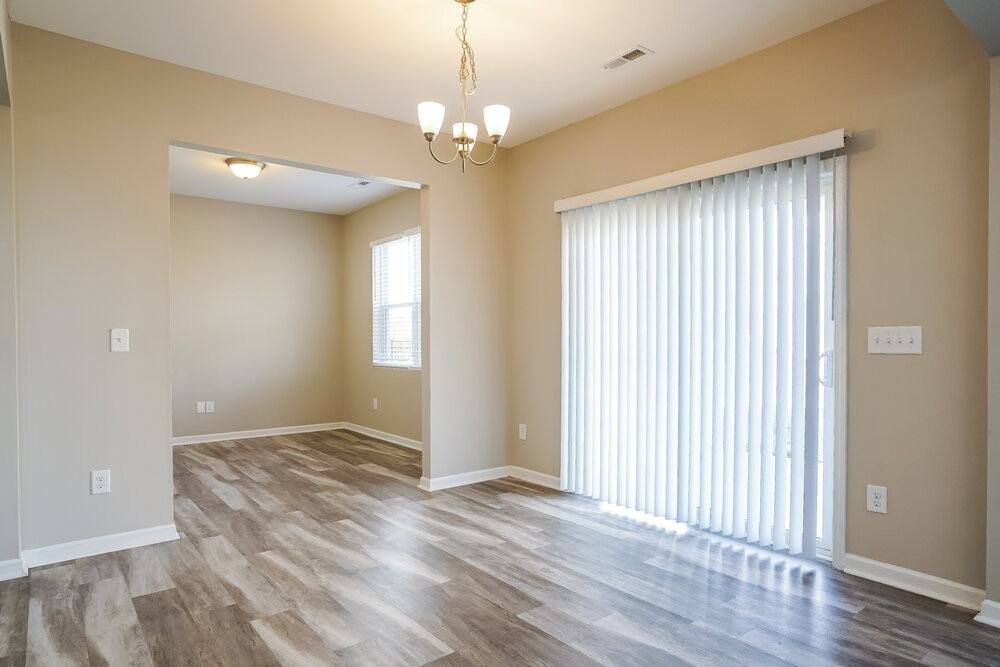 114 N Porcenna Ln - Photo 6 of 17