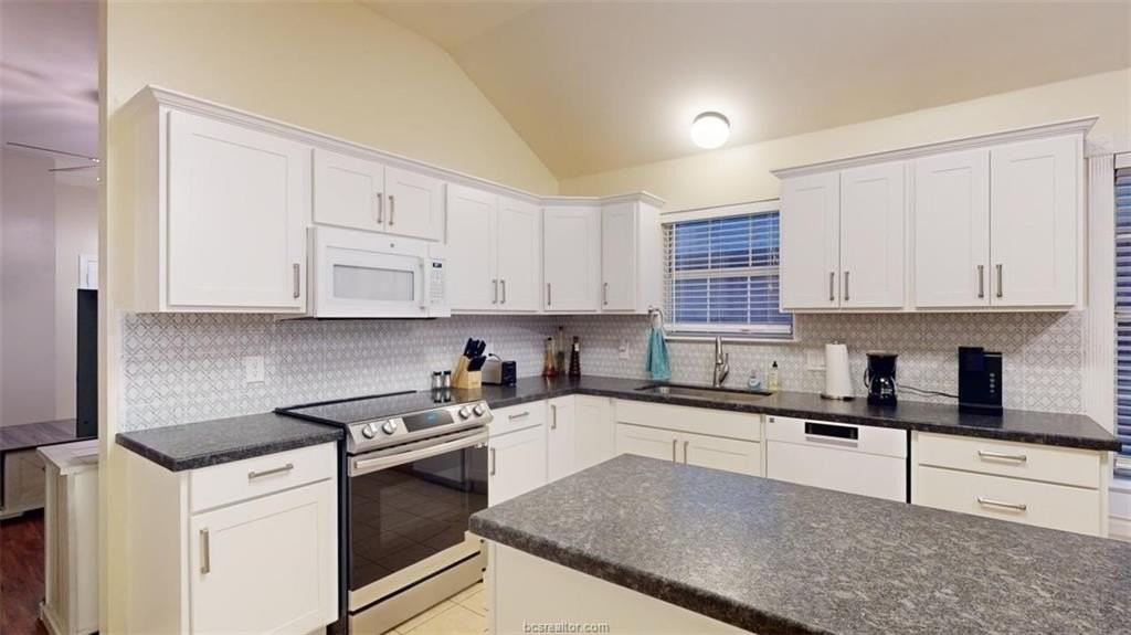 810 Camellia Ct - Photo 5 of 23