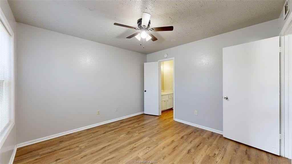 1327 Airline Dr - Photo 7 of 20