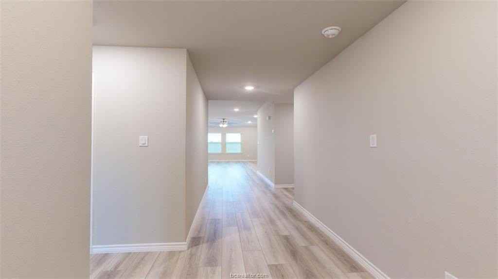 2148 Chief St - Photo 2 of 31