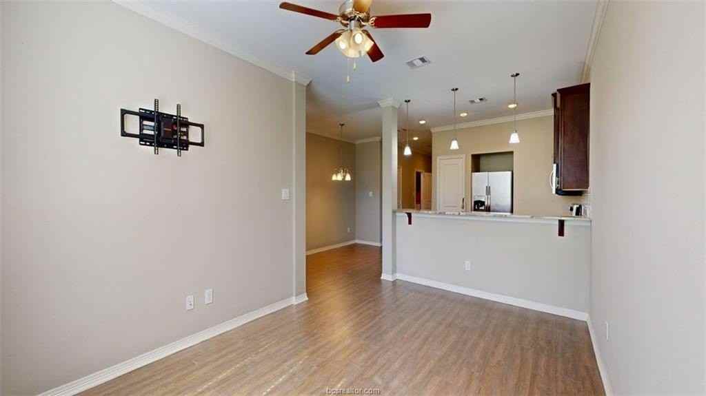 2015 Harvey Mitchell Pkwy S - Photo 4 of 37