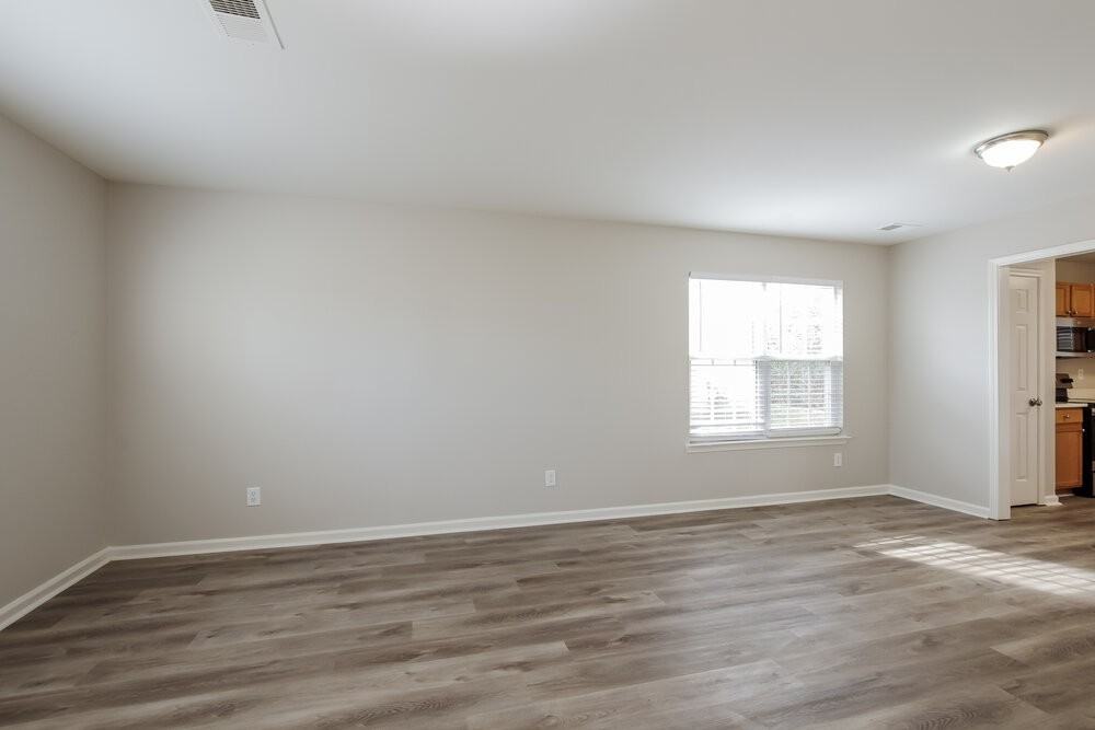 937 Grass Hollow Ct - Photo 7 of 17