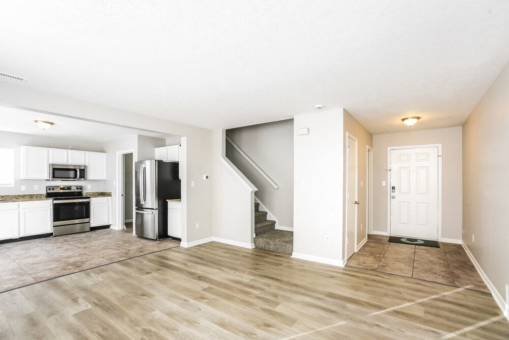 3149 Brandenburg Dr - Photo 5 of 17