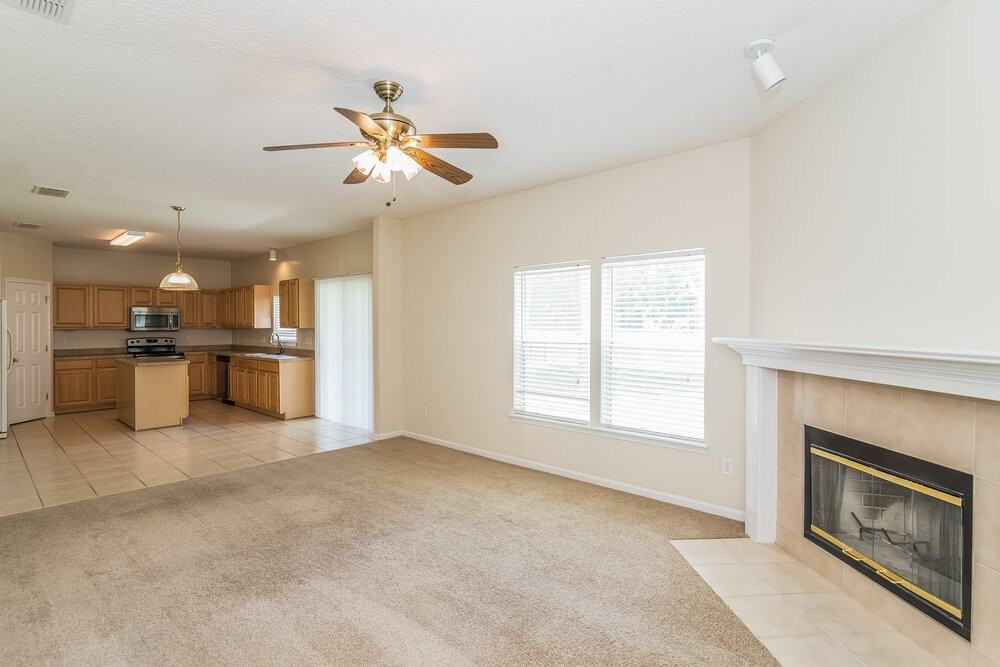 341 W Tropical Trce - Photo 3 of 15