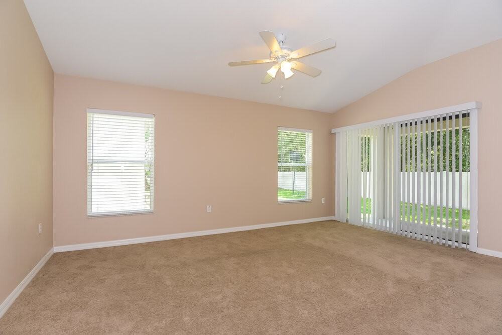 7241 Twin Cedar Ln - Photo 3 of 14