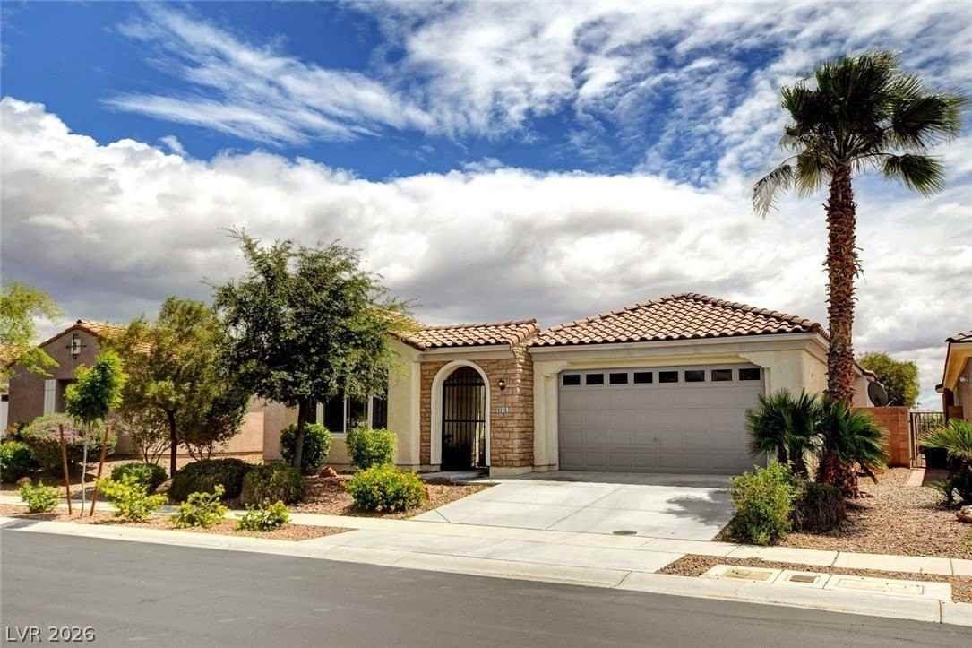 8216 Imperial Lakes St #NA - Photo 6 of 48