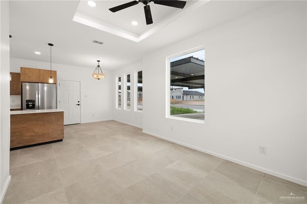 3001 Links Dr Apt 4 - Photo 5 of 14