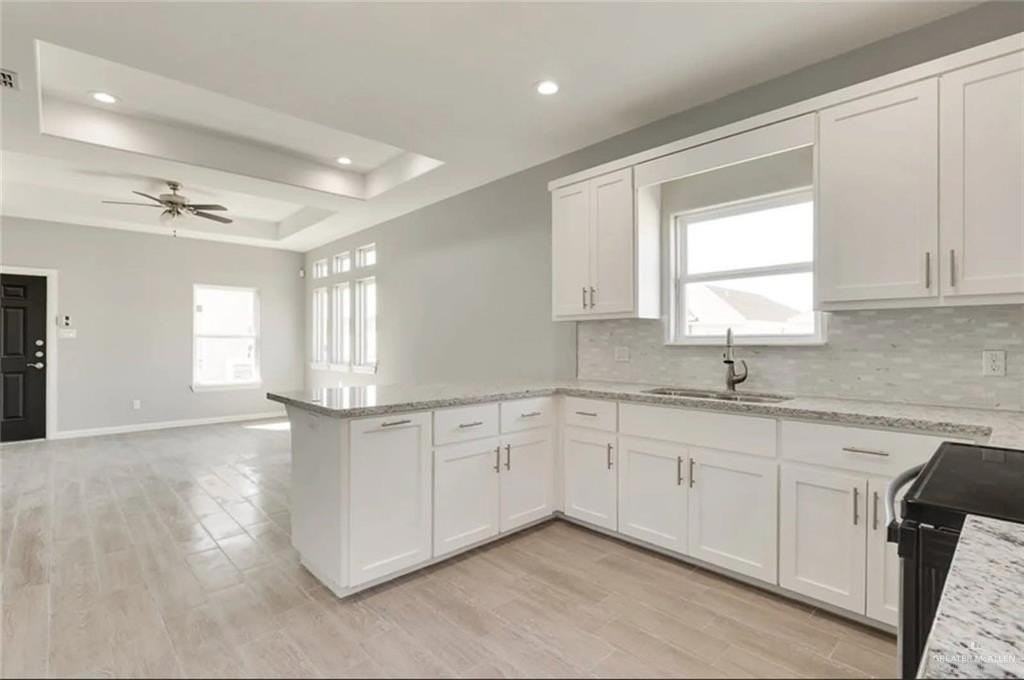 410 Downing Ave Apt 2 - Photo 3 of 10