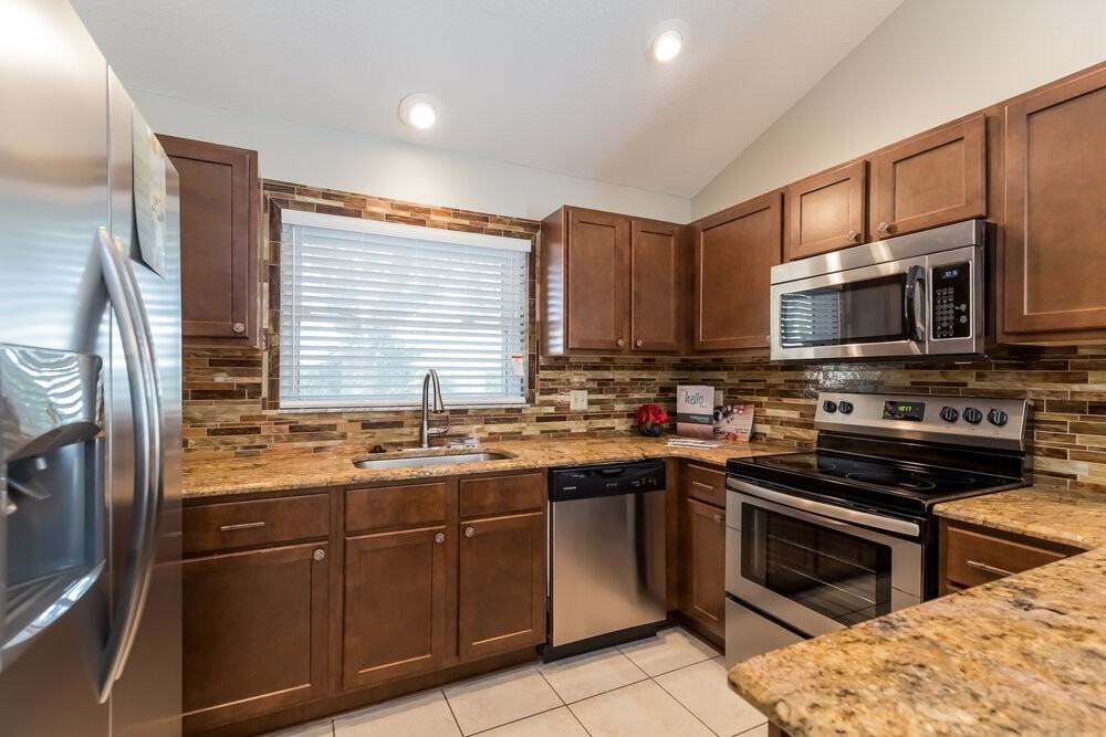 1003 Ragsdale Rd - Photo 6 of 15