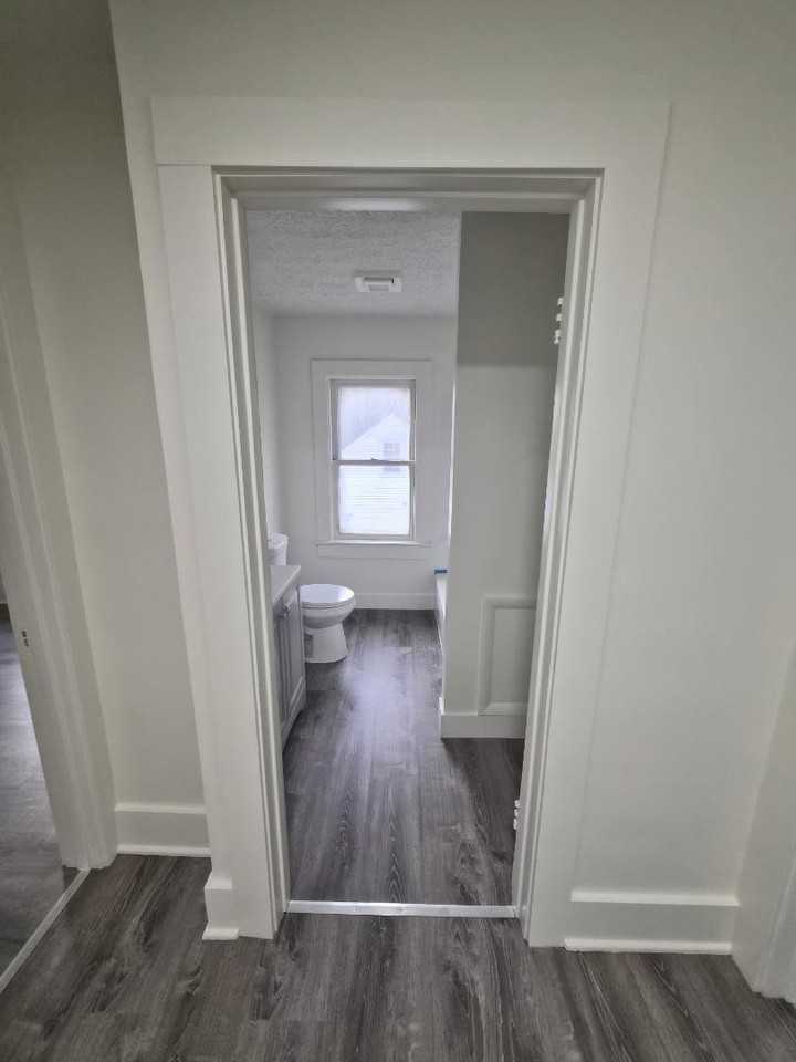510 Lafayette Ave - Photo 6 of 14