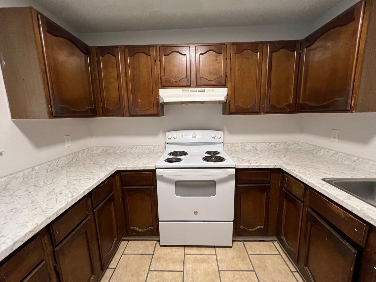 406 Herbert Rd - Photo 2 of 8