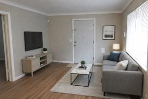 featured image of 2026 N Westwood Ave