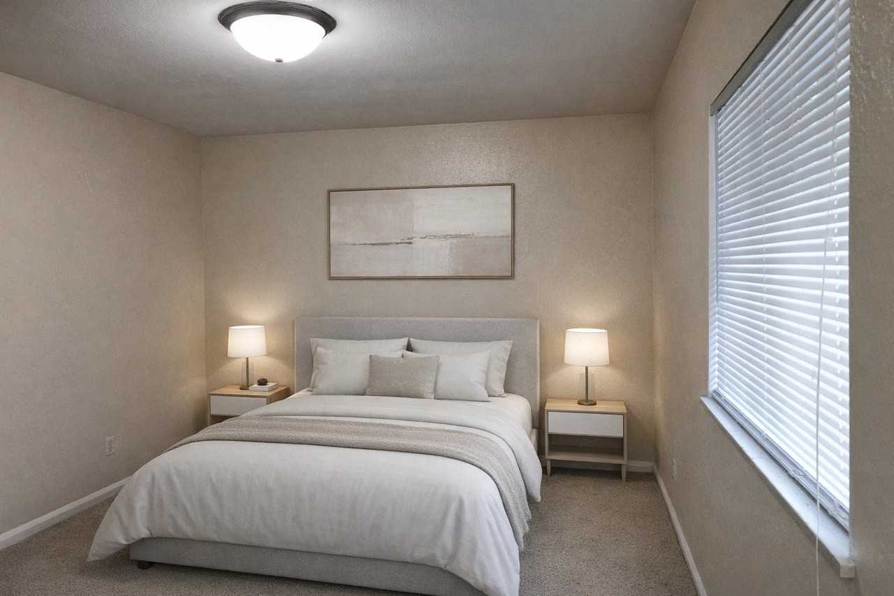 2026 N. Westwood Ave. - Photo 3 of 6