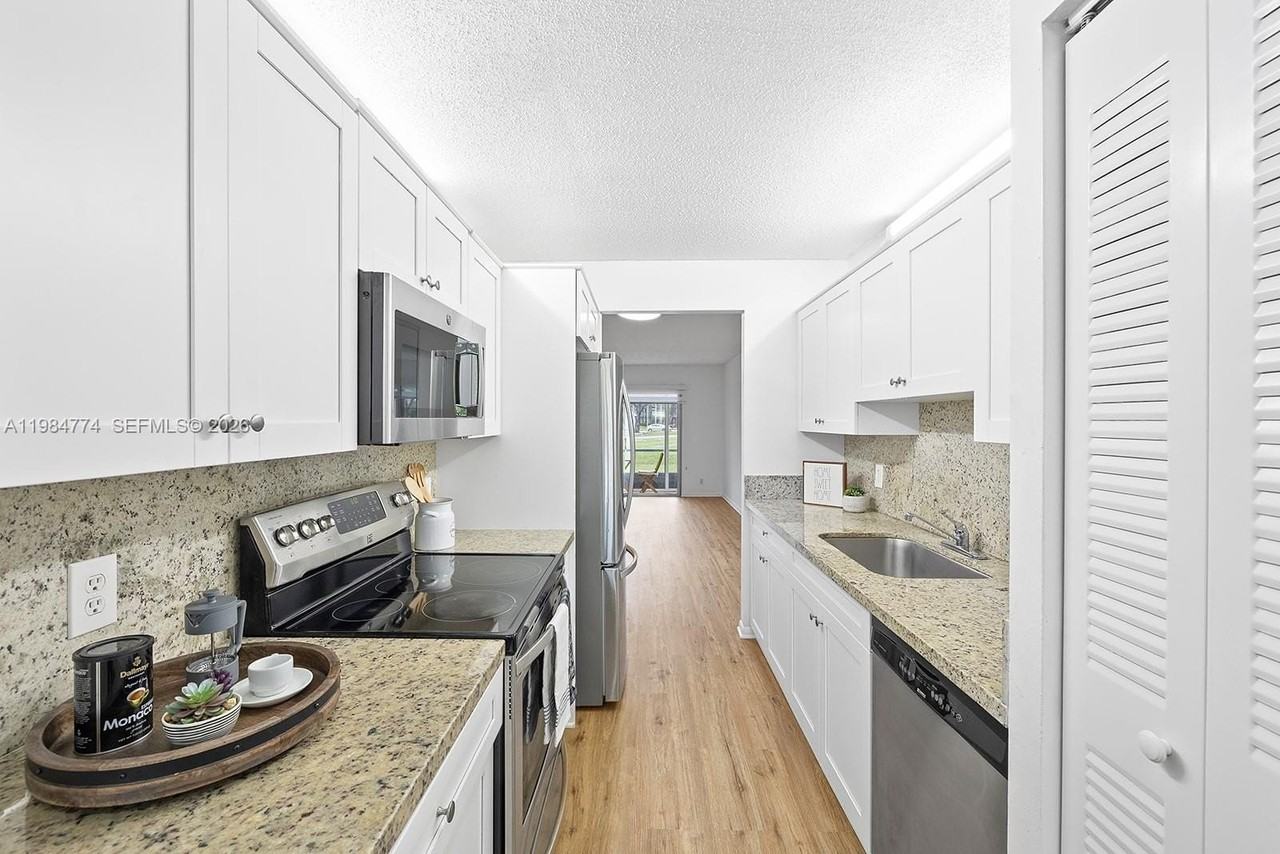1401 Sw 128th Ter #103H