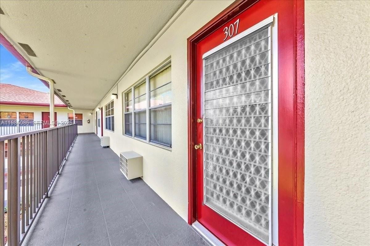 13500 Sw 1st St #307U - Photo 3 of 38