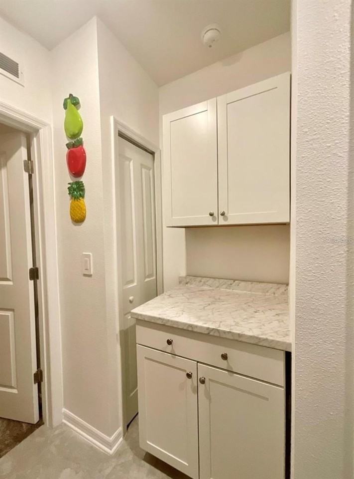 201 Lawson Ave - Photo 5 of 9